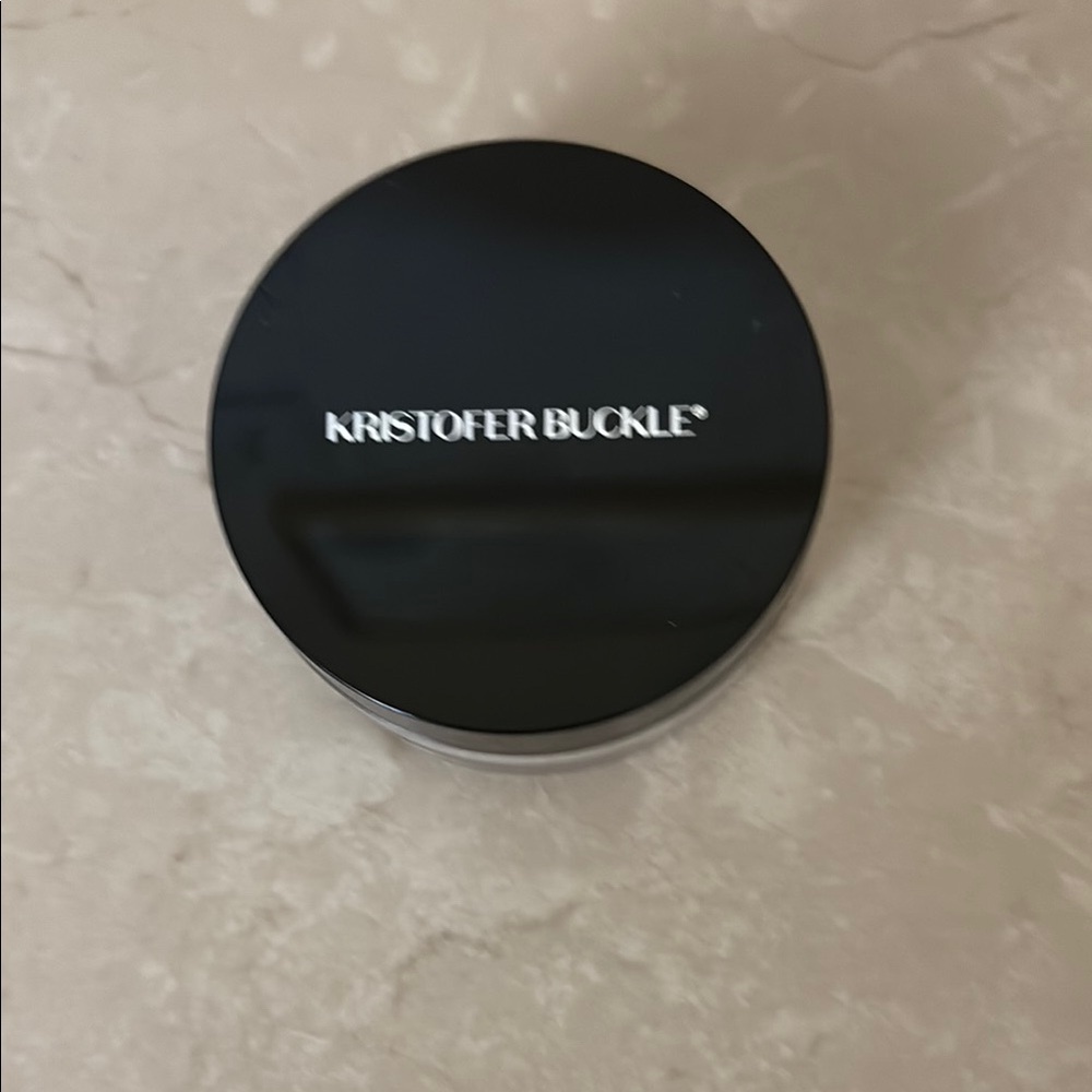 Kristofer Buckle Translucent Loose Setting Powder NEW